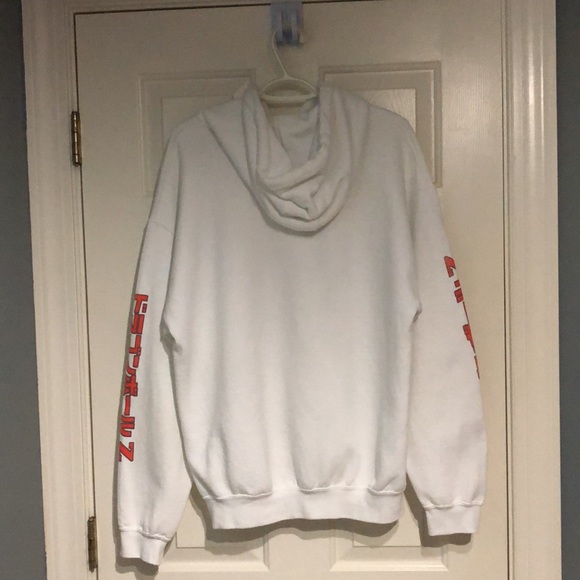 Men’s Dragonball Z hoodie - Picture 2 of 7